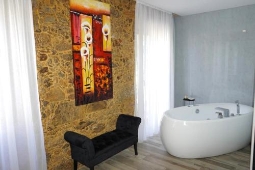 Lux'Otel City Lodge in บาเซโลซ