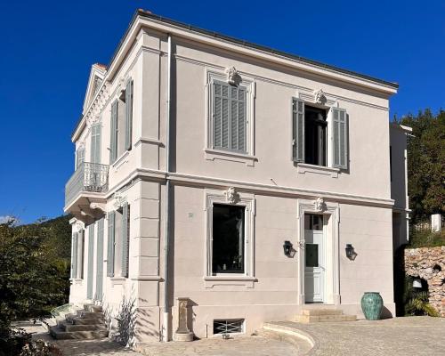 Villa Bourgeoise et Familiale - Location, gîte - Auribeau-sur-Siagne