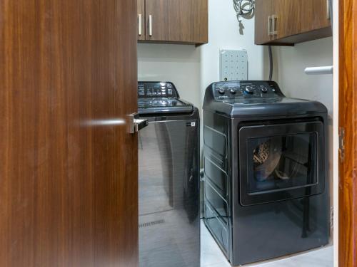 Deluxe Apartment image 1