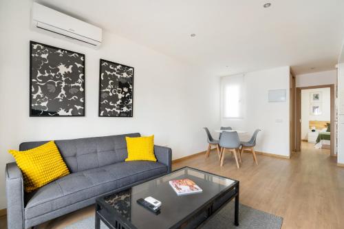 apartamento en la avenida de la albufera - image 13
