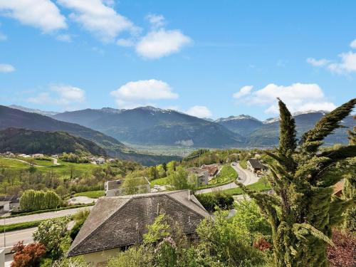 Family Mountain Hideway in the Swiss Alps