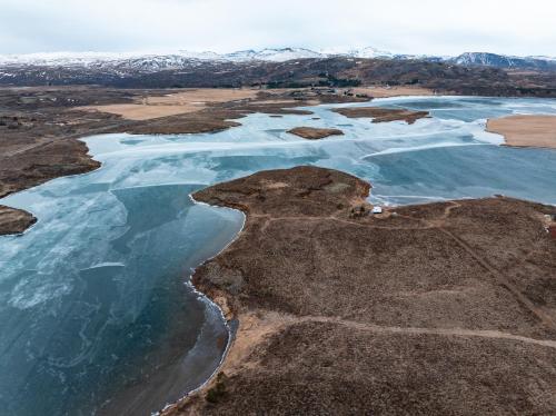 Surrounding environment, Golden Circle Domes - Lake View in Hveragerdi