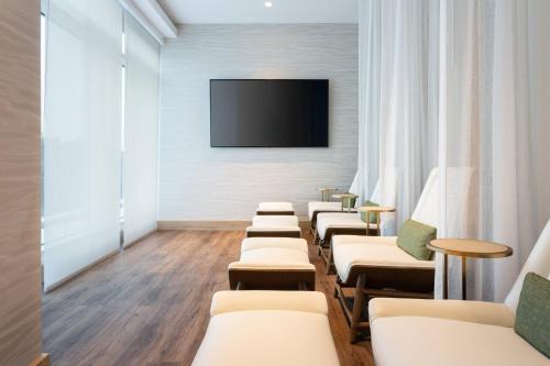 JW Marriott Orlando Bonnet Creek Resort & Spa - image 7