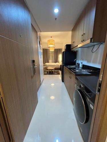 House KubU at Lush Residences Makati, Manila