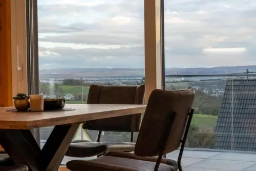 Luxuriöse Penthousewohnung mit Fernblick und vielen Wanderwegen in Melsbach, Deutschland