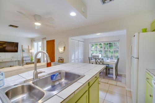 Vero Beach Vacation Rental about 3 Mi to the Ocean! in Vero Beach, USA