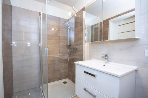 Apartment in Bratislava with free parking, Bratislava (Foto 8)