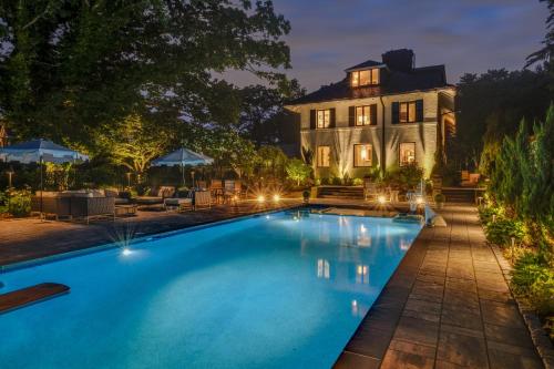 Boston Mansion Heated Pool Fire Pit Tennis
