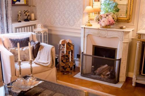 Elegant luxury private apartment by Eiffel Tower, París (foto 9)