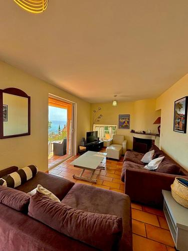 Villa Provencale vue mer & piscine privee in Le Trayas Superieur