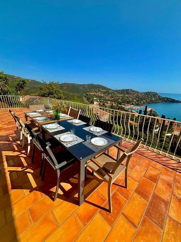 Villa Provençale vue mer & piscine privée