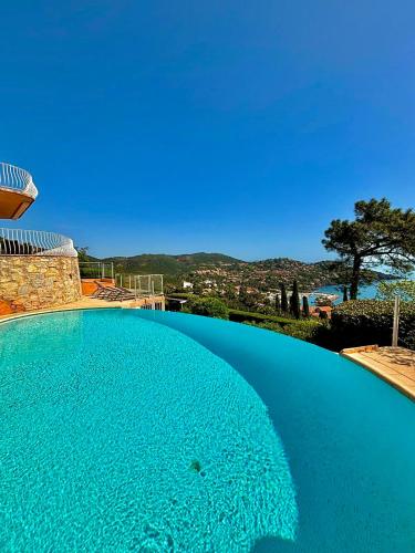 Villa Provençale vue mer & piscine privée