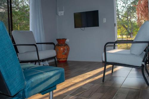 Shared lounge/TV area, Guaitil Chorotega House, acogedora y tranquila in Santa Cruz