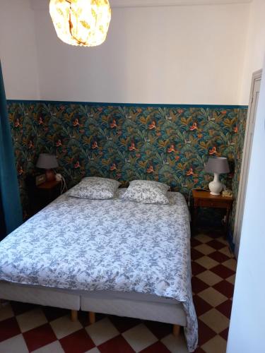 1 double bed