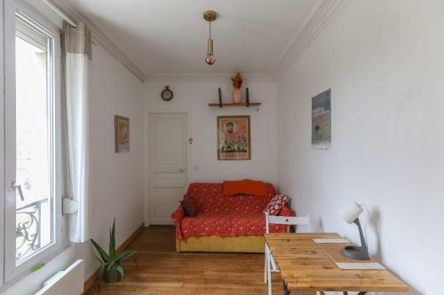 Cozy two-room apartment in Montreuil