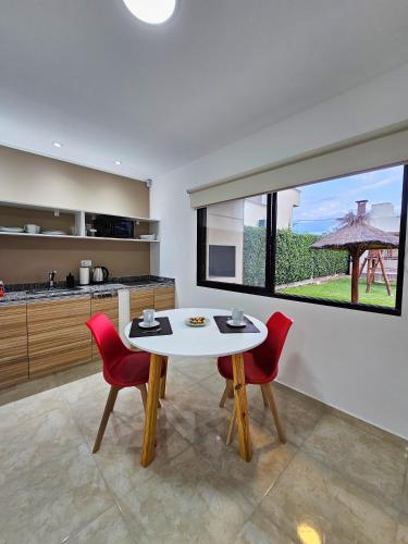 주방, Posadas Fratelli in 엘 아이발