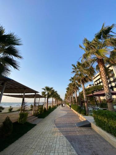 En's Beach Apartment (Two Steps From The Sea) Luxury Apartment in Mali i Robit GOLEM - image 5