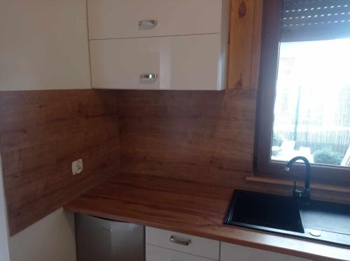 2 bedrooms, 4 beds