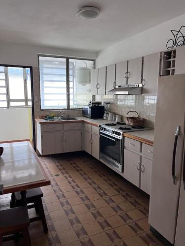 Kitchen, Tranquilo DEPARTAMENTO SAN DIEGO in El Vinedo Valencia