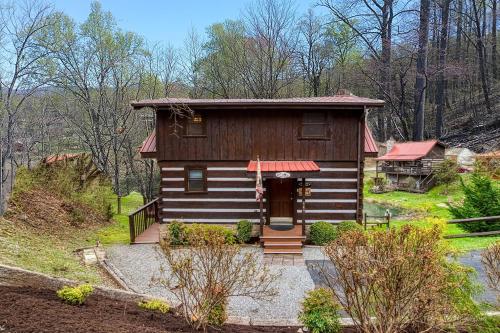 Back To Nature in Sevierville, USA