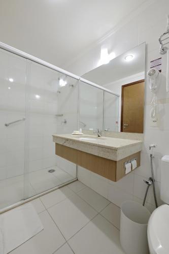Luxury Double Room image 5
