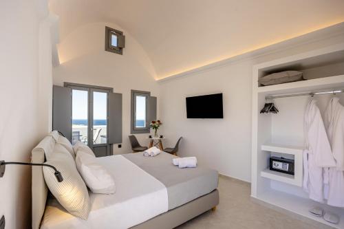 Nastram Suites Oia in 伊亞鎮