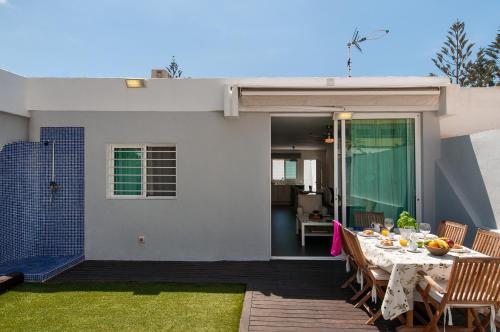 Holiday Home image 1