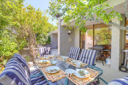Palm Springs Condo 3 Fenced Patios, Pool Access in Palm Springs, USA