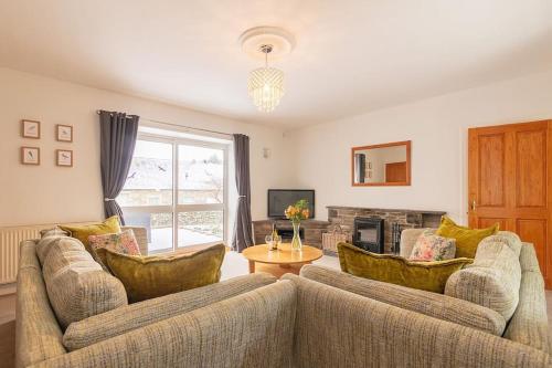 Homely and cosy cottage in the Scottish Borders in Тевіохед