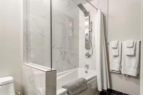 Suite image 10