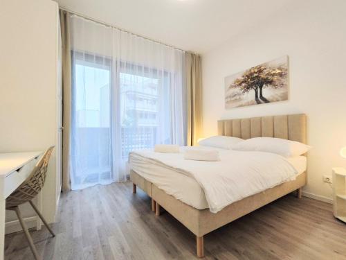 Wings - free private parking - Old Town, Bratislava