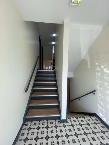Cathedral 1-Walking Distance to UNMC in Midtown
