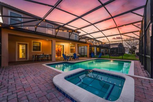 Heated Pool + Hot Tub + Waterpark + Lazy River