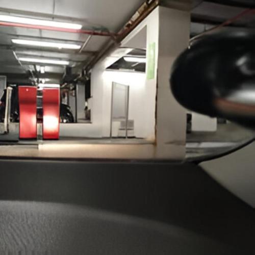 City Chic 3 Bedroom 2 Bathroom Luxury Living 7HS - image 2