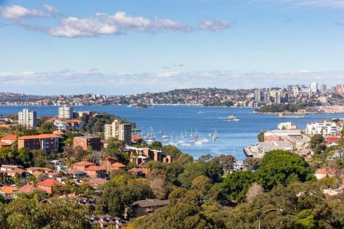 2 Bed North Sydney Self Catering - image 4