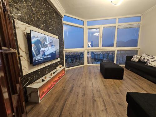 Sky Apartaments city center, Tirana (photo 4)
