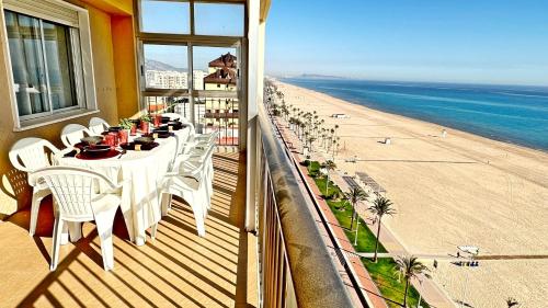 Apartment with Sea View image 1