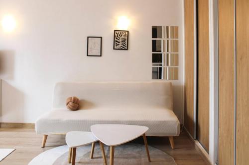 Cosy studio with balcony in Montreuil