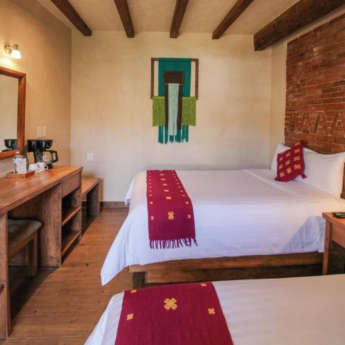 547480731 Hotel Junvay
