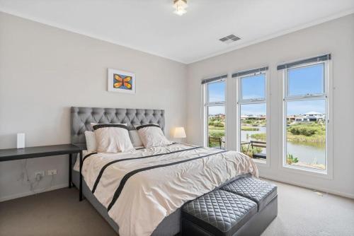 Beautiful Island Blanche Pde Hindmarsh Island - BYO Linen - WiFi in Hindmarsh Island