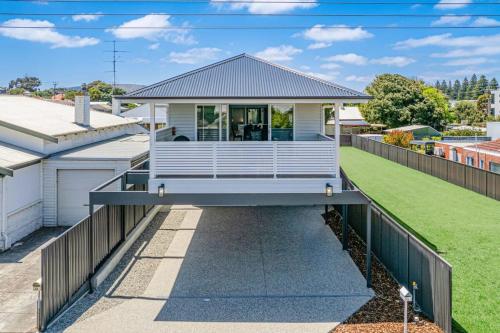 Grantley Haven Victor Harbor spacious home with games room - No Linen Included in Victor Harbor