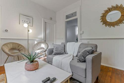 Housepitality - The Short North Sanctuary in Columbus, USA