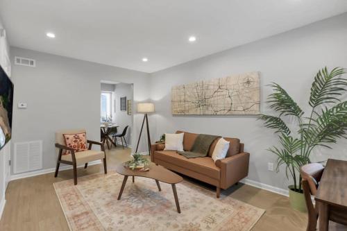 The Schumacher Place - NEW 2 BR in Columbus, USA