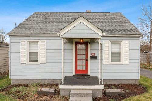 Housepitality - Newark Friends and Family House in Newark, USA