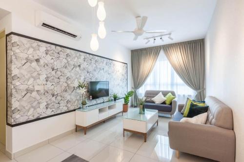 Living in Greenery 2BR at Impiria Residensi Klang