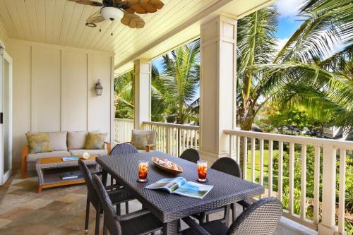 D211 Second Floor 3-bedroom Poolside Lanai detail