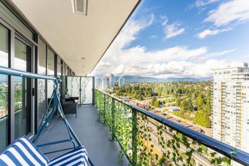 Unique and Central Jungle Oasis with Parking! in Burnaby (BC)