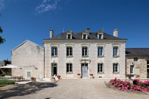 Chateau De Grazay gîte à louer Chizeray