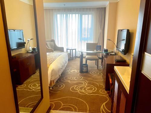 room detail thumbnail 0