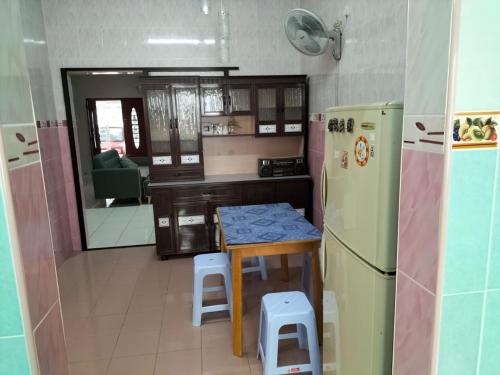 Micasa Homestay - Tap to explore photos